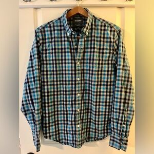 Bonobos / Washed Button-Down / Size: Medium in Standard Fit